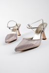 Virtus Kadın Bilek  Taş Detaylı Sivri Burun Topuklu Ayakkabı-Gold